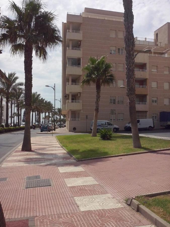 Apartamento Con Piscina Y Terraza A 50 Metros De La Playa Рокетас-де-Мар Экстерьер фото